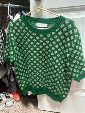 Green Patterned Short-Sleeve Sweater - Green Cream